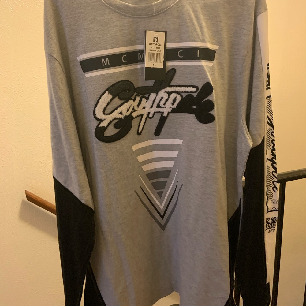 Men’s Southpole long sleeve shirt.